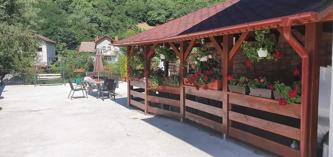 Casa Mimi Leilighet Băile Herculane Eksteriør bilde